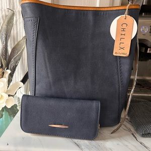 NWT Chillex by LeMiel bucket handbag w/matching wallet
